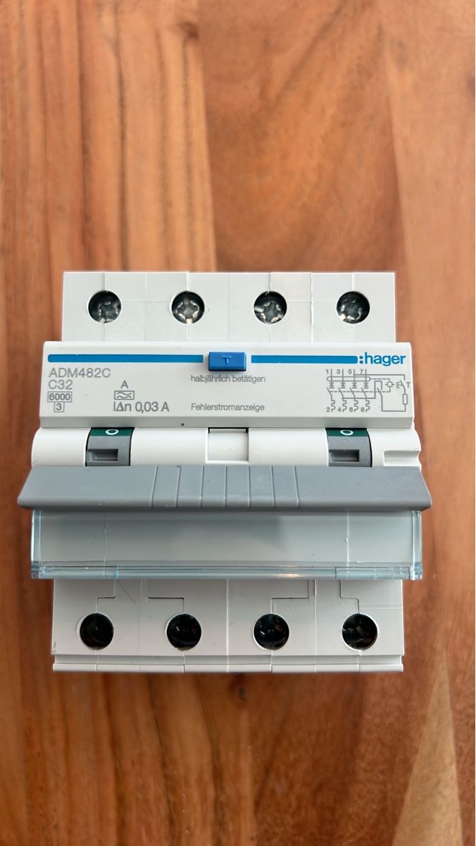 Hager Elektronikbauteile: Hager Leitungsschutzschalter ADM482C C32 0,03A – Neu (gemäss Beschreibung) aus Othmarsingen von MrLenzin