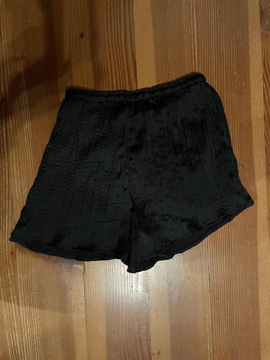 Pantalons: Hose kurz – D'occasion à Reisiswil par .aelis. 2