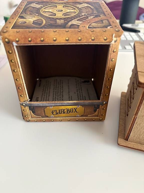 Giochi: Escape Box: Cluebox - Rette Schrödingers Katze – Usato da Bern venduto da zuendda 1