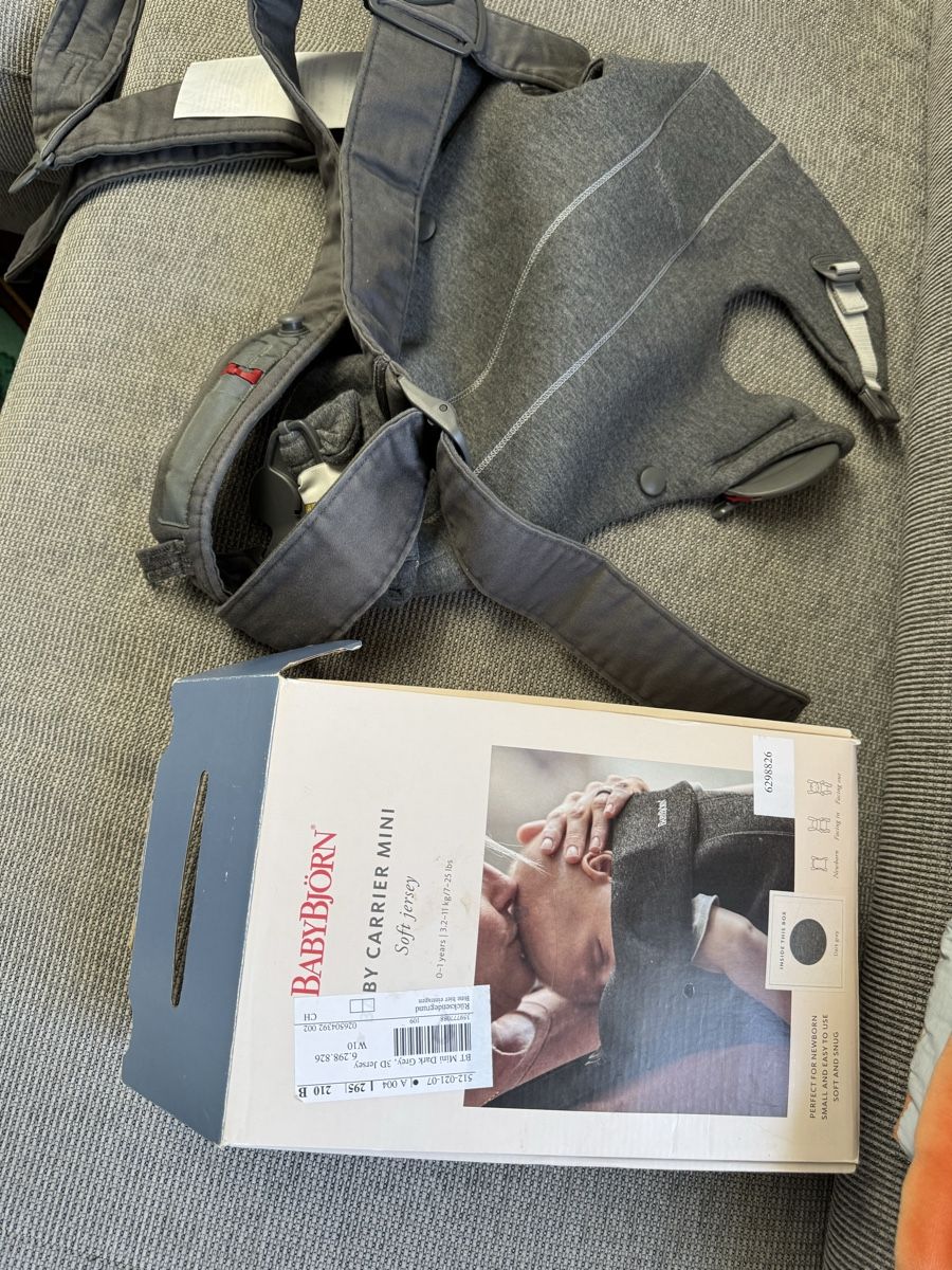 Babybjörn Marsupi portabebè: Babybjörn Carrier Mini Soft Jersey grau. – Usato da Steinhausen venduto da Alinaene 1