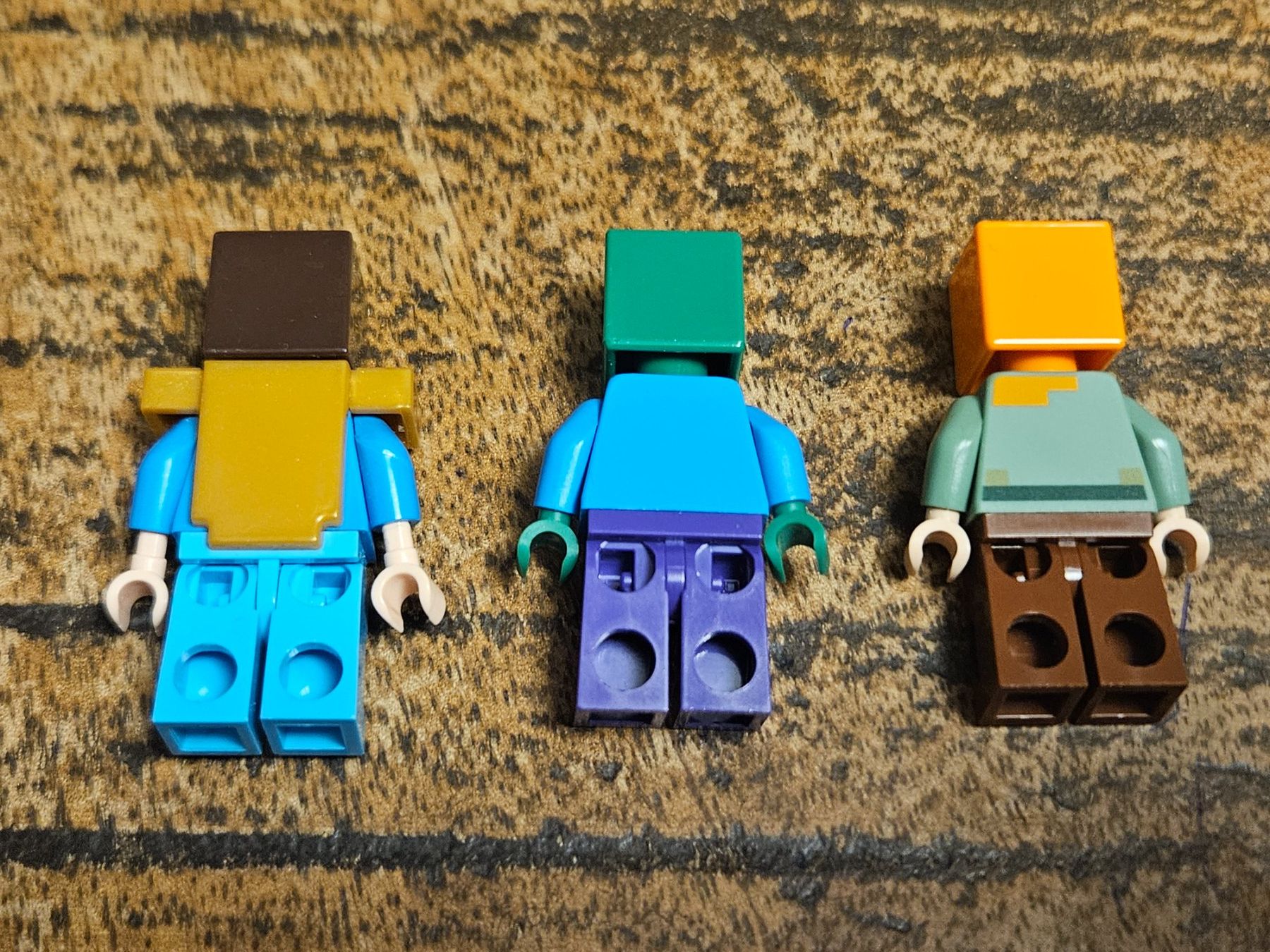 Lego Kit di costruzioni: lot de 3 figurines minecraft – Usato da Confignon venduto da Ecrofigs 1
