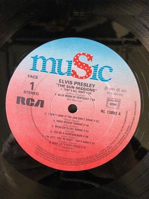 Dischi in vinile: Elvis Presley – Usato da Aarwangen venduto da Jukebox3 5