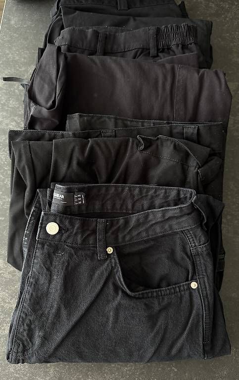 Jeans: Jeans – Usato da Winterthur venduto da ChiuJezzy 1