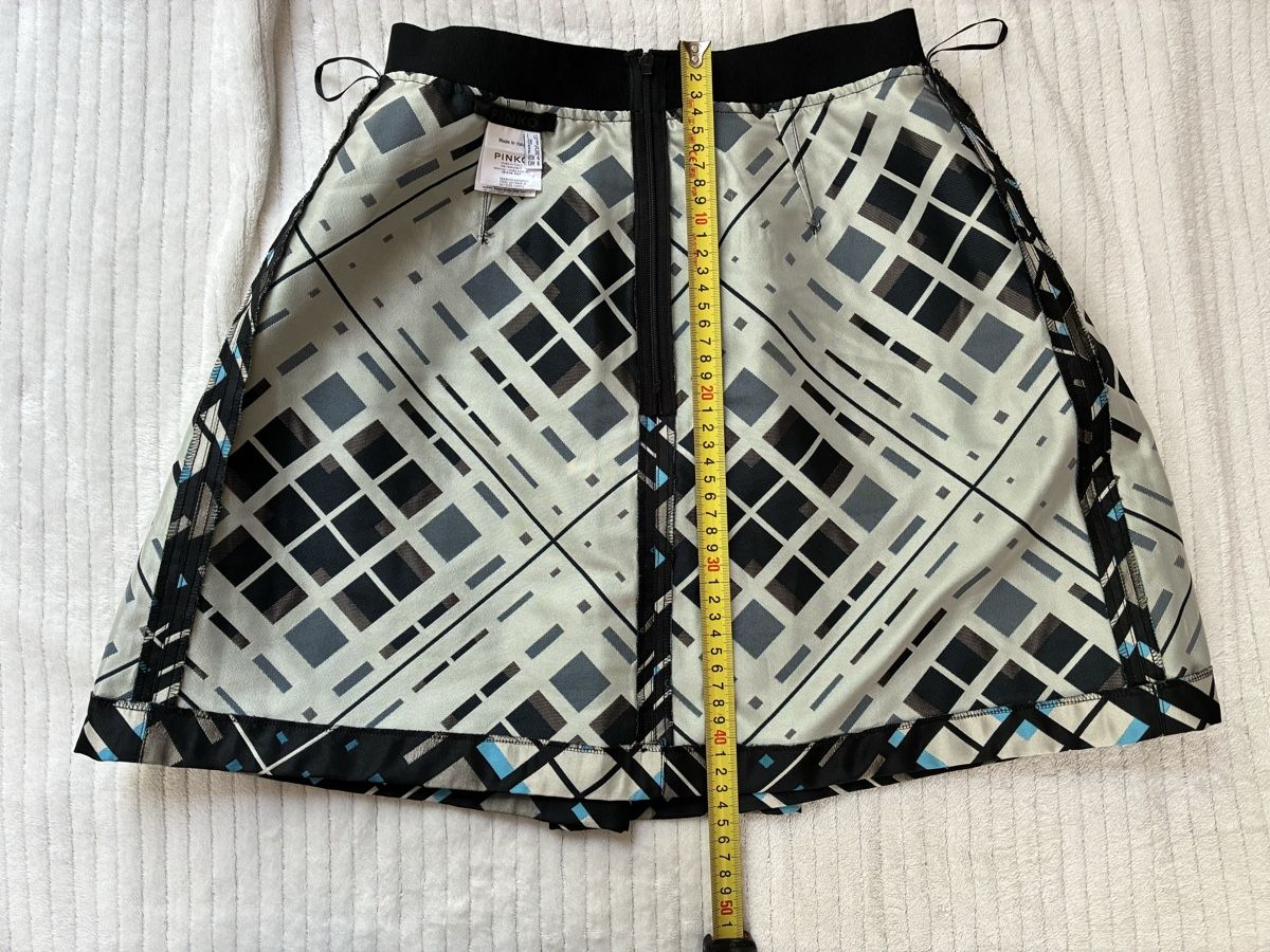Pinko Gonne: PINKO mini skirt - IT40 EU34 – Usato da Lucens venduto da metaD 3