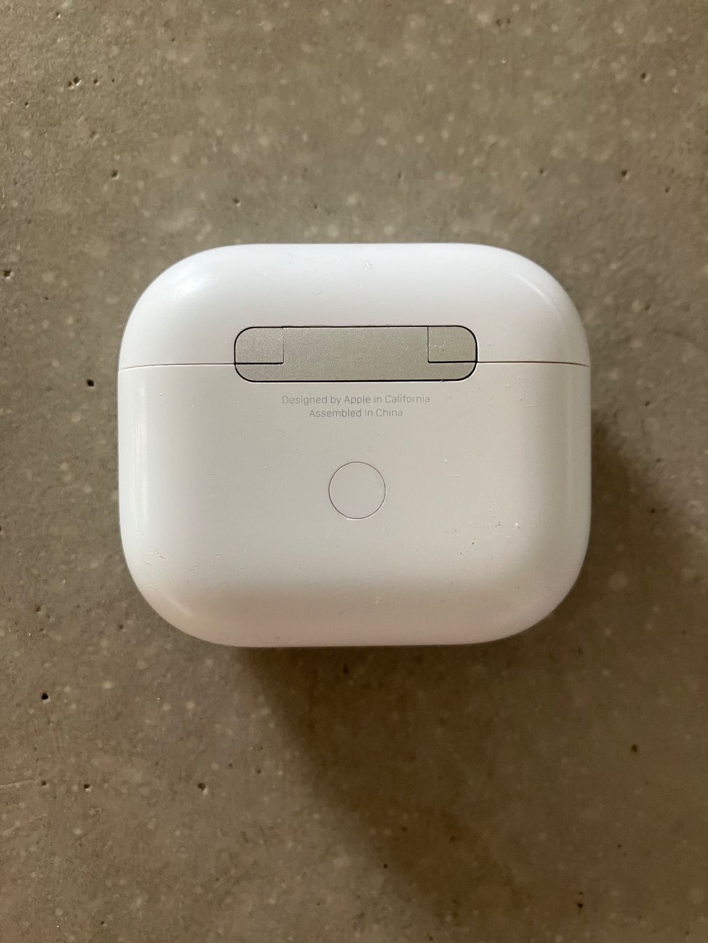 Apple Cuffie: Apple AirPods 3 Case – Usato da Lausanne venduto da mr.v 2
