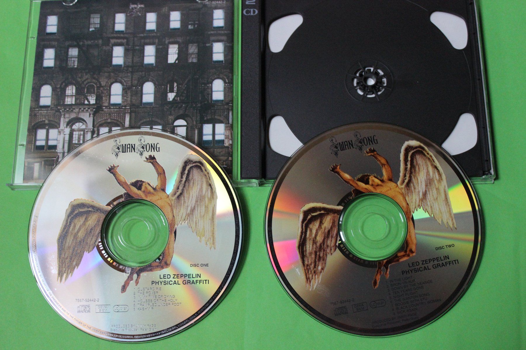 CD: LED ZEPPELIN - PHYSICAL GRAFFITI 2CDs Guter Zustand – Usato da Tübach venduto da JamesStone 3