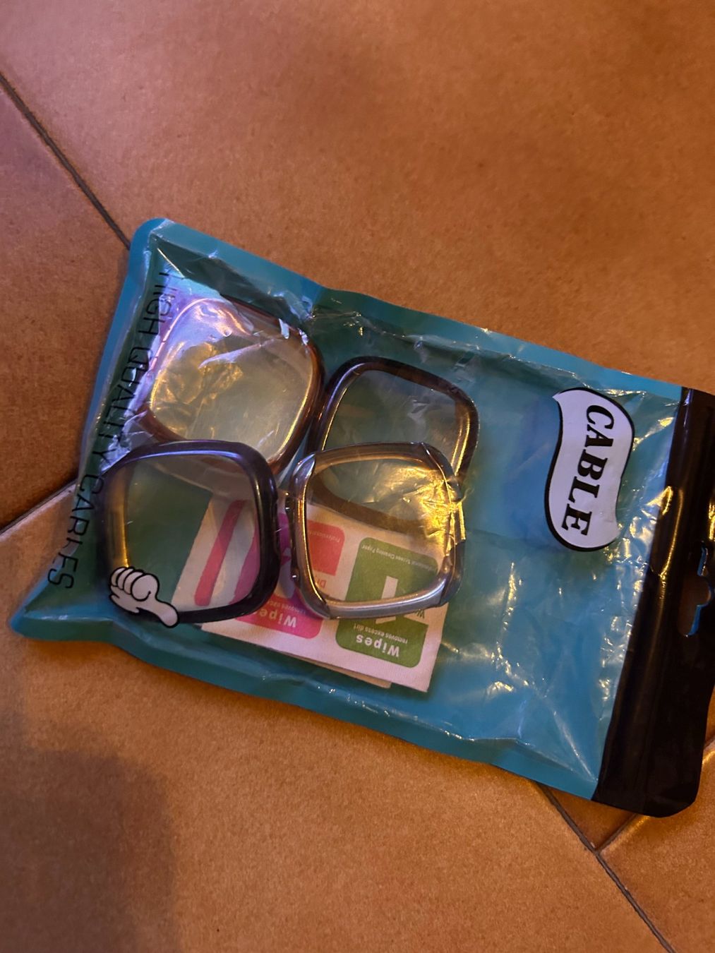 Fitbit Smartwatch: Fitbit Versa 4 vendesi – D'occasion à S. Pietro par mal_7qrl 3