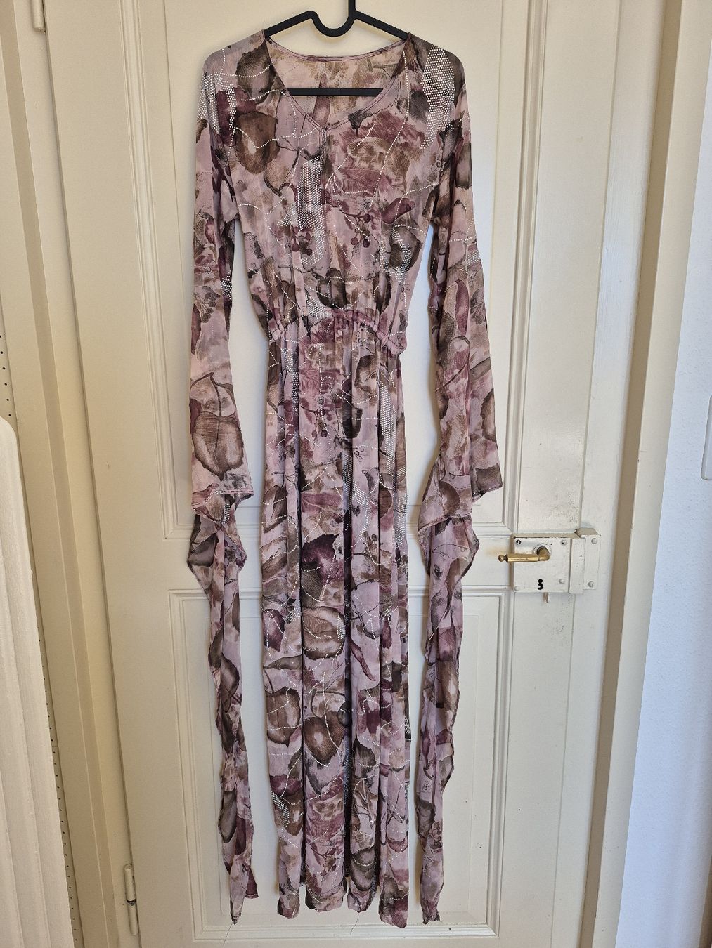 Vestiti: Traditionelles kurdisches Kleid – Usato da Beatenberg venduto da eli_7qpf 4