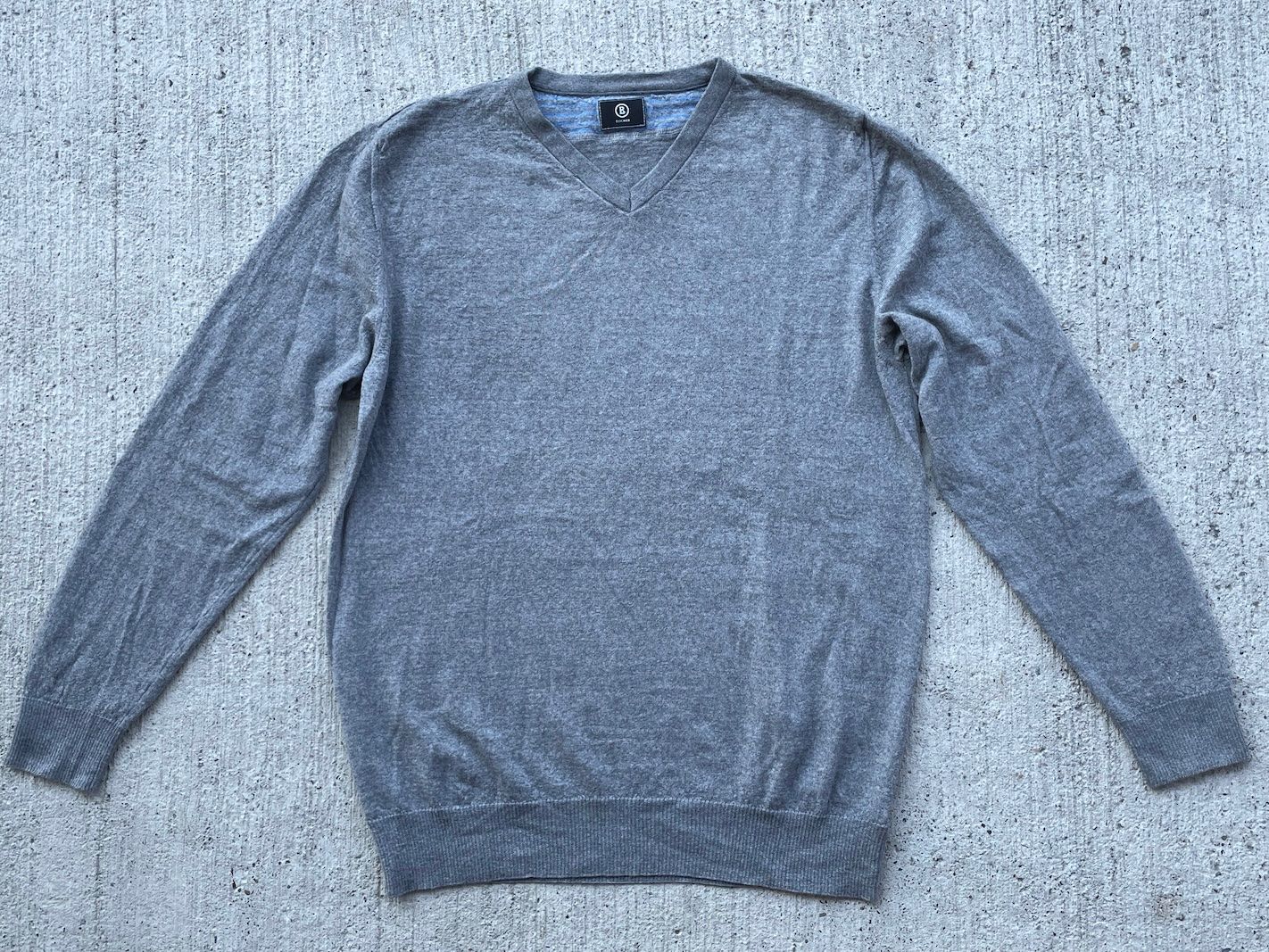 Bogner Maglioni & Felpe: Pullover Bogner, Gr. 52 / L, Schurwolle – Usato da Winterthur venduto da Tabalugi