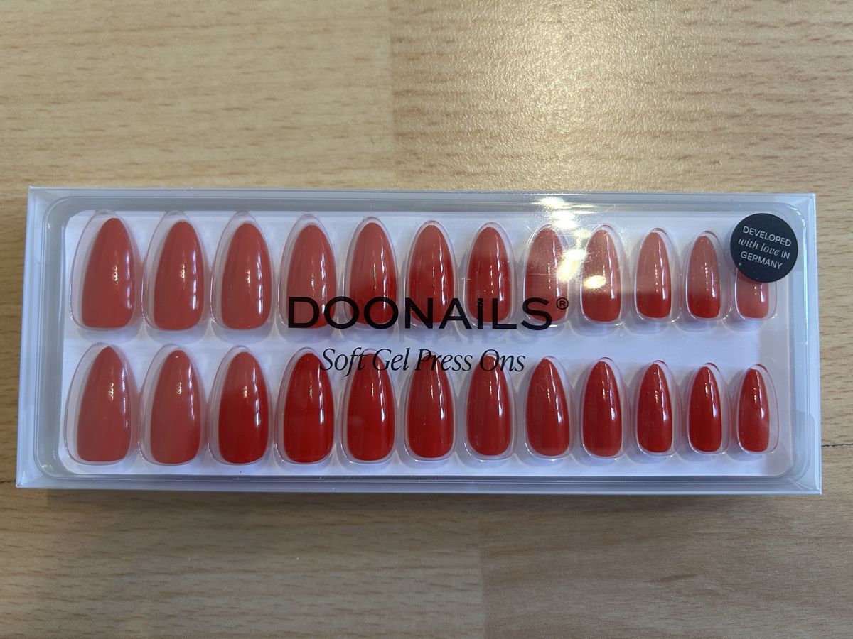 Unghie finte: DOONails Set: Press-On Nägel, Serum, Remover & Pads – Nuovo e nell'imballaggio originale da Biel/Bienne venduto da SandraDG 7