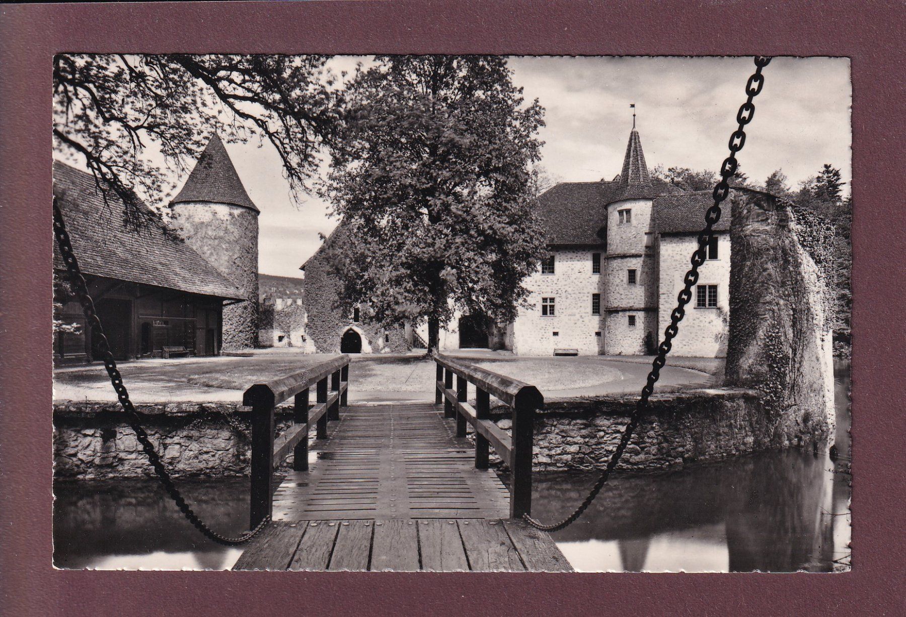 Cartes postales: SCHLOSS HALLWIL - 1955 – D'occasion à Pully par nicecards