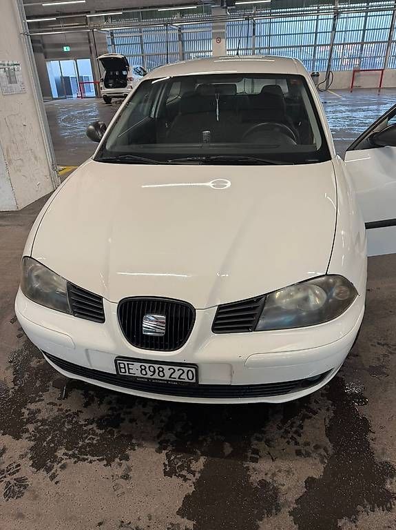 Seat Automobili: Seat Ibiza 1.2 Benzin – Usato da Orpund venduto da ste_2nqp
