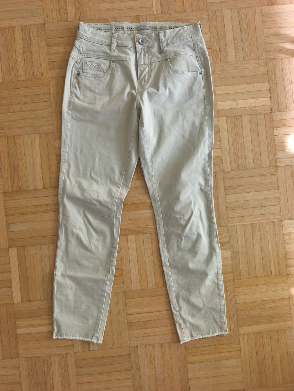 Nile Jeans: Jeans NILE, neu , leicht elastisch Gr. S , – Nuovo e nell'imballaggio originale da Geroldswil venduto da AndiHighflyer