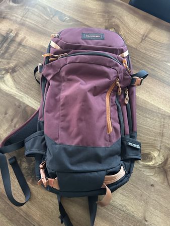 Dakine Rucksack 20 Liter