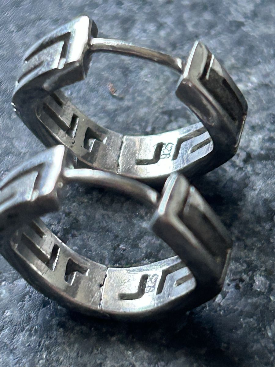 Ohrringe & -stecker: 925 Silber Klappcreolen mit geometrischem Design – Gebraucht aus Luterbach von Magnesium3 6