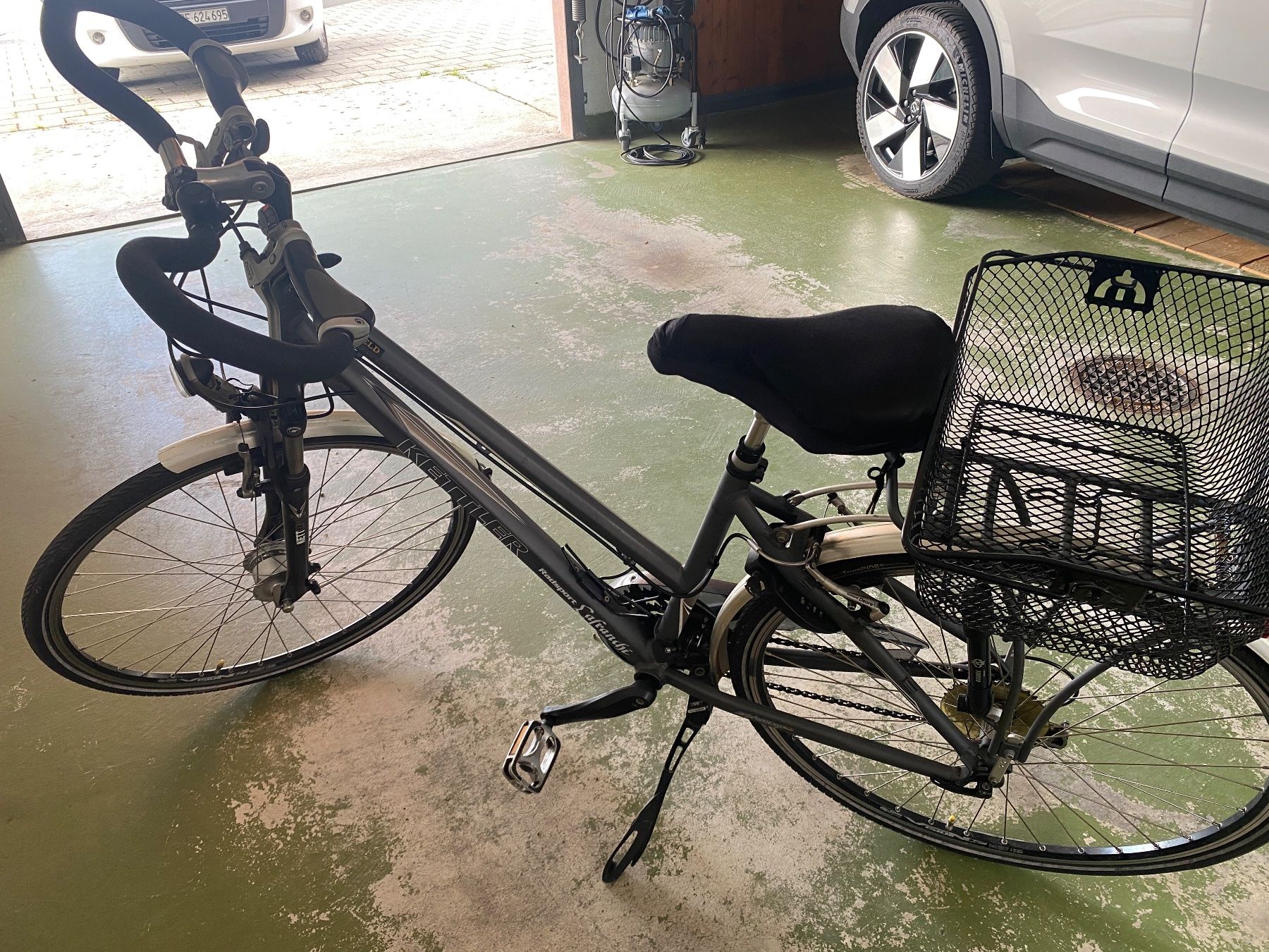 Biciclette: Velos Damen und Herren – Usato da Lotzwil venduto da Babaroo 2