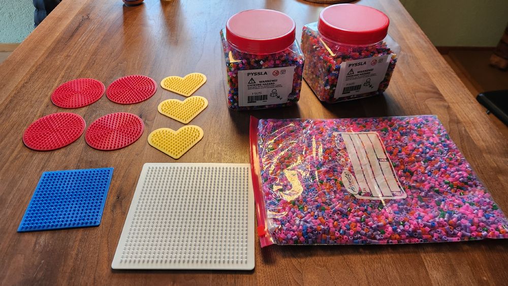 IKEA Pyssla: Bügelperlen, Stiftplatten - Kreativspass pu (Gebraucht) in ...