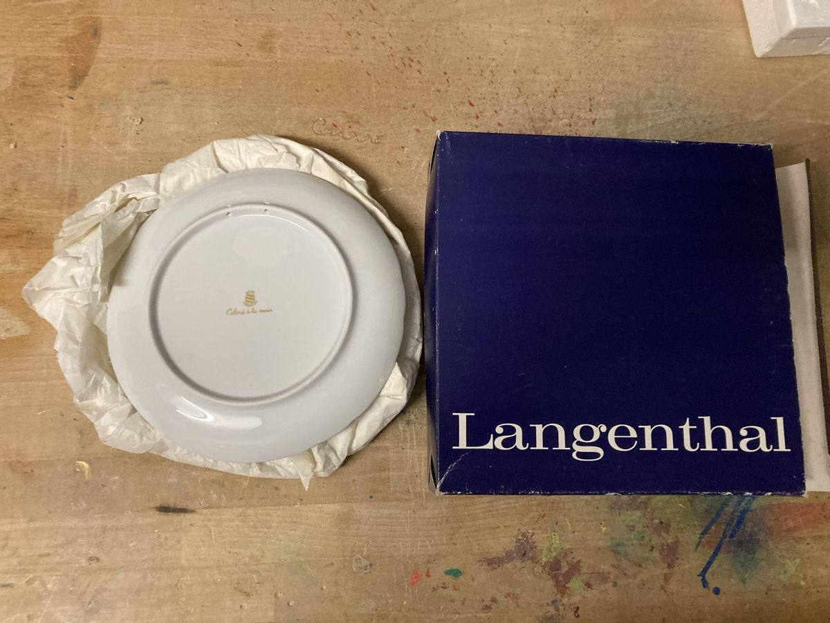 Piatti: Langenthal Teller Malva Alcea, neuwertig im Originalkarton – Nuovo e nell'imballaggio originale da Engelburg venduto da Egowie 1