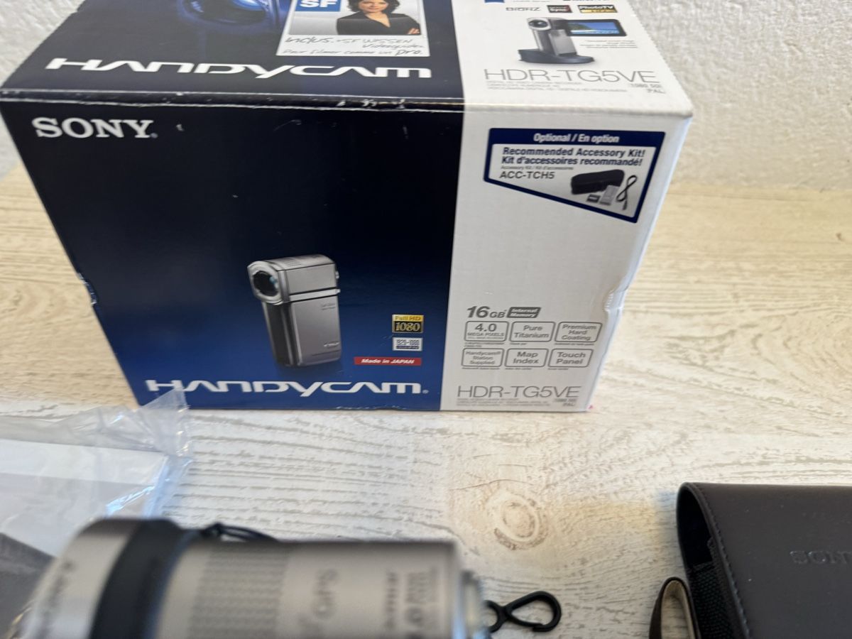 Sony Fotocamera: Sony HDR-TG5VE Handycam – Usato da Zunzgen venduto da milesdavis76 4