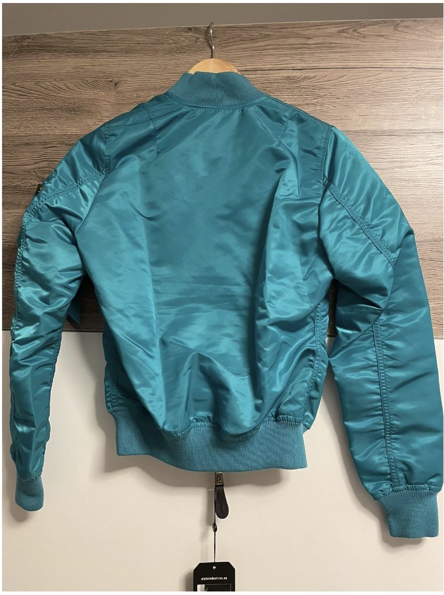 Alpha Industries Giacche: Damen Bomberjacke – Nuovo (secondo la descrizione) da Visp venduto da mad_c8q6 4
