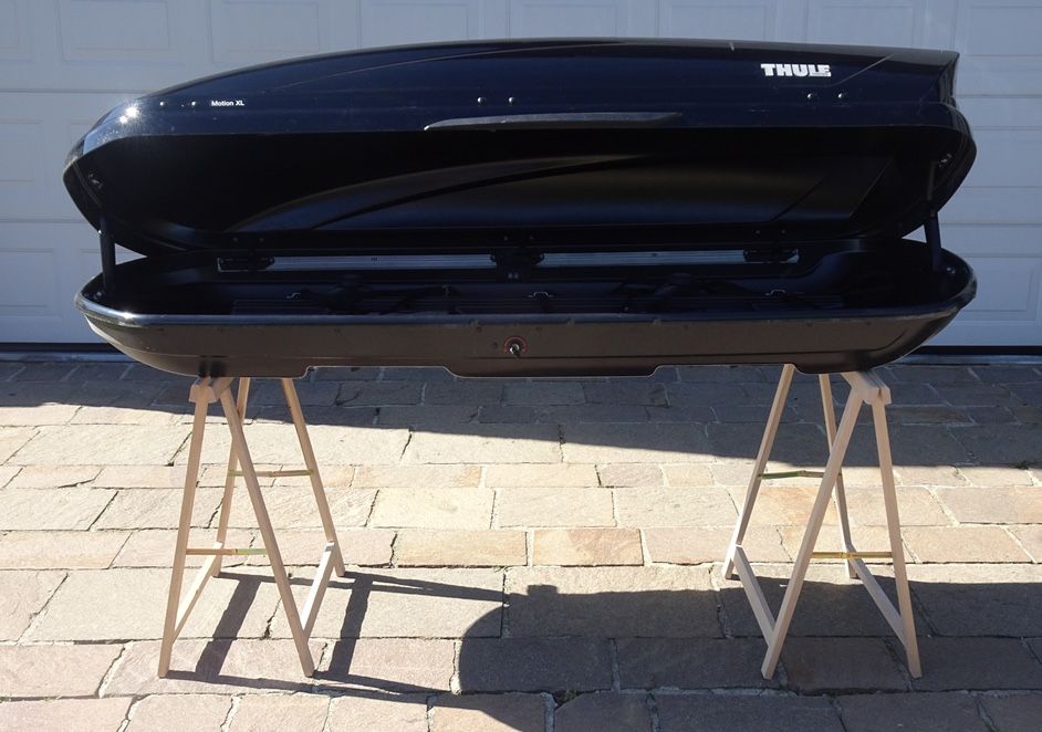 Thule Box da tetto: Thule Dachbox Motion XL, mit Dachträger Wingbar Edge – Usato da Waldstatt venduto da Cocodrillo 1