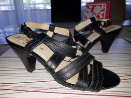 CAPRICE Sandales en cuir/ Leder Sandalen  Pointure/Nummer 37