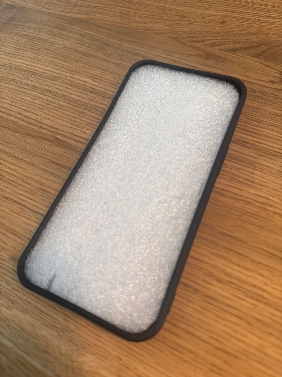 Cover & Protezioni schermo: iPhone 13 One Piece Handyhülle – Nuovo (secondo la descrizione) da Neuenhof venduto da mic_lj2z 1