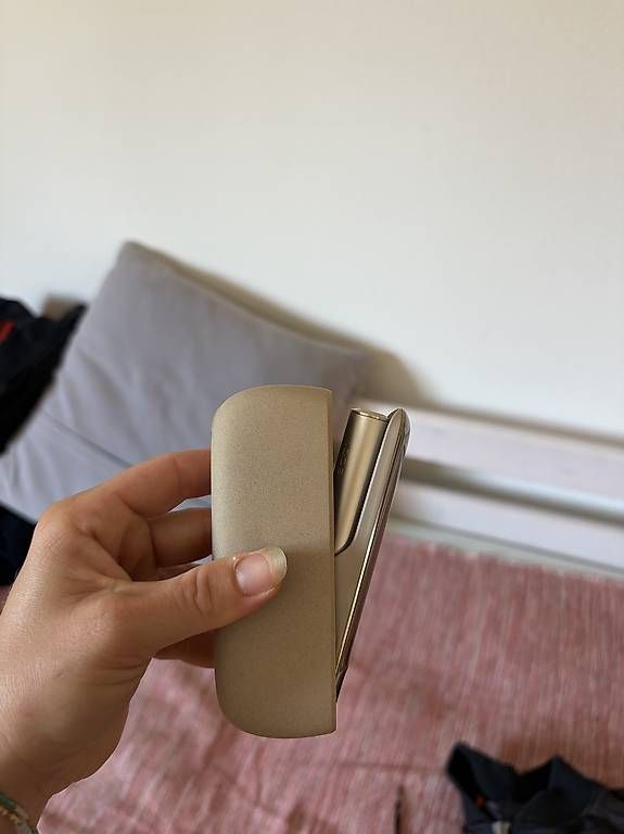 Sonstige Tabakwaren: IQOS ILUMA (Tabakerhitzer) – Gebraucht aus Wettingen von rahelkaiser 2