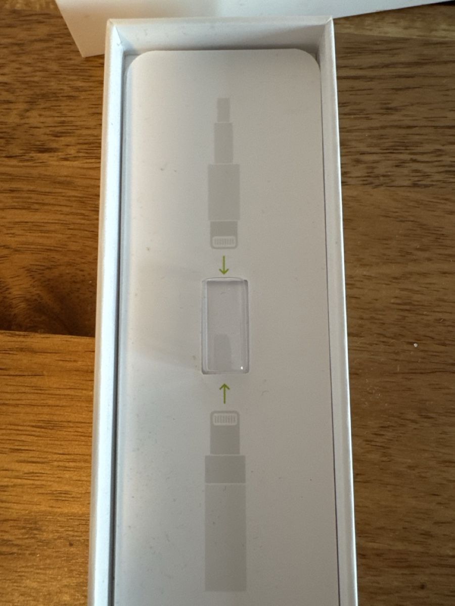 Apple Stifte & Marker: Apple Pencil 1ere generation avec boite et accessoires – Gebraucht aus Farvagny-le-Grand von ben_nj5n 4