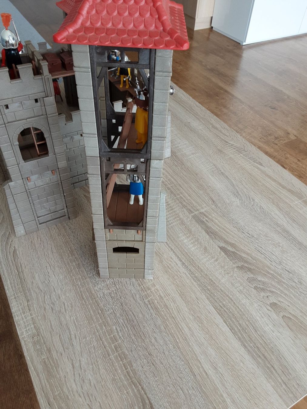 Playmobil Spielzeuge: Playmobil kleine Ritterburg – Gebraucht aus Unterägeri von KRD7 3