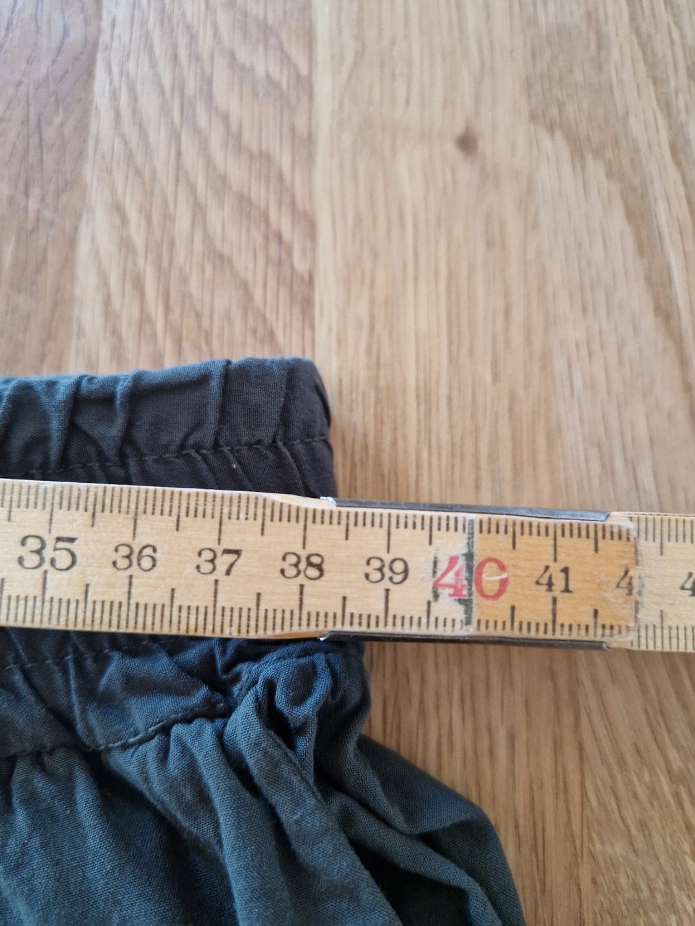 Pantaloni: Damen Hose Chicoree L – Usato da Kulmerau venduto da Doene7 5