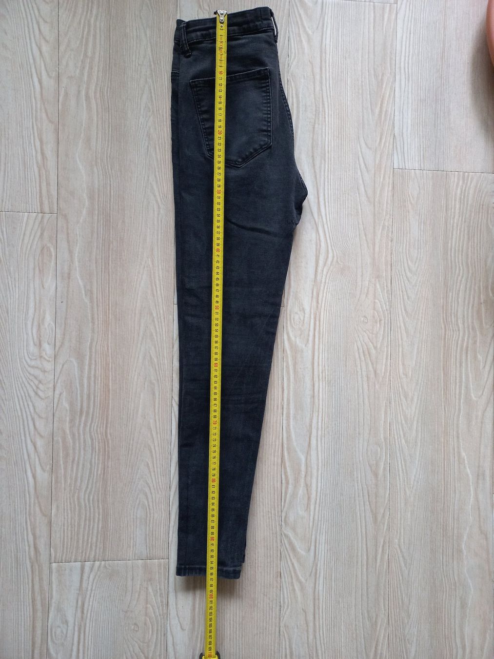 Zara Jeans: Jeans Zara – Usato da Châtelaine venduto da ing_mb6r 1