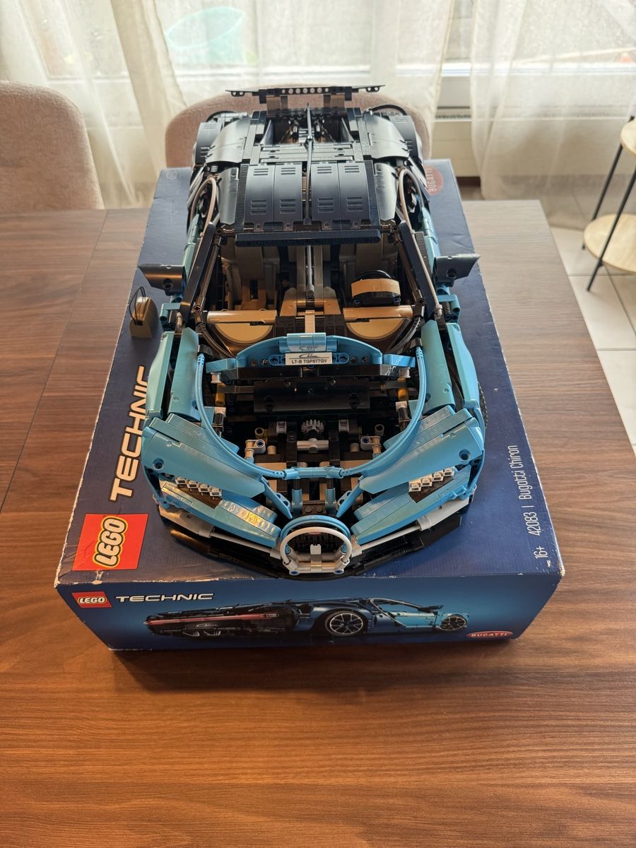 Lego Baukästen: Lego Bugatti Chiron – Gebraucht aus Auvernier von Vendeur_Suisse 2