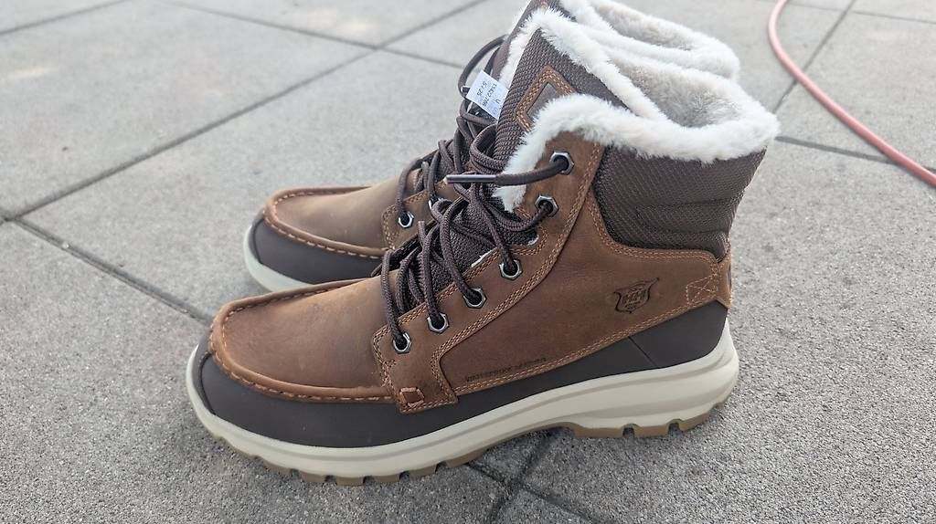Scarpe da uomo: Helly Hansen Garibaldi V3 Grösse 46 – Usato da Epsach venduto da RM96