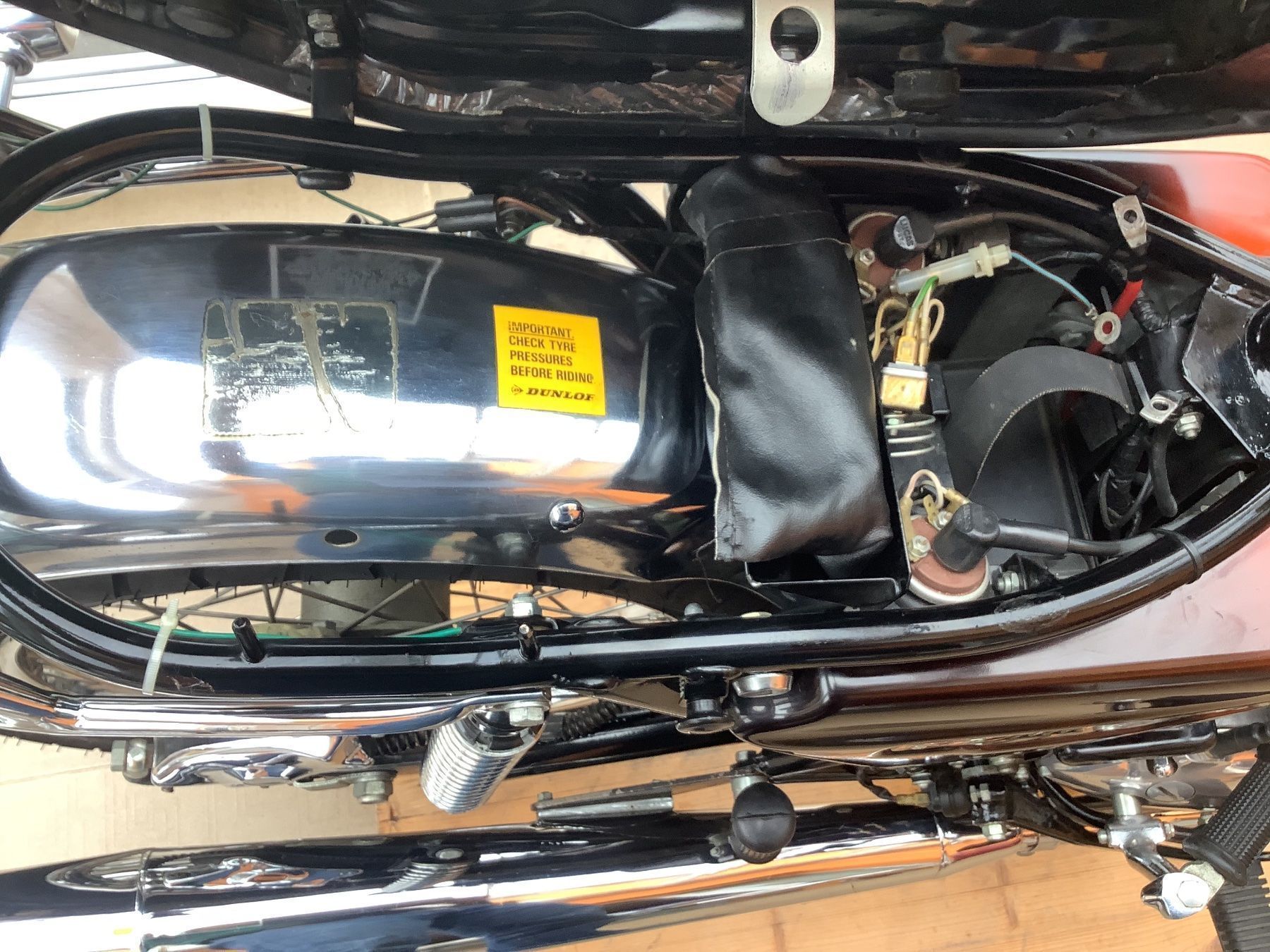 Strada: Triumph T 140 ES – Usato da Schlieren venduto da Kristina0 5