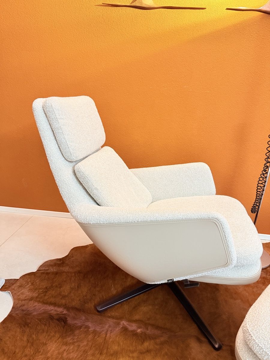 Vitra Poltrone: Lounge Sessel VITRA GRAND RELAX mit OTTOMAN – Usato da Grenchen venduto da Nur_2540 5