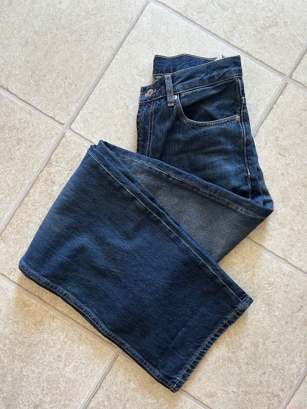 Zara Jeans: Jeans  Zara 36 comme neuf – Usato da Courroux venduto da Yermakova 1