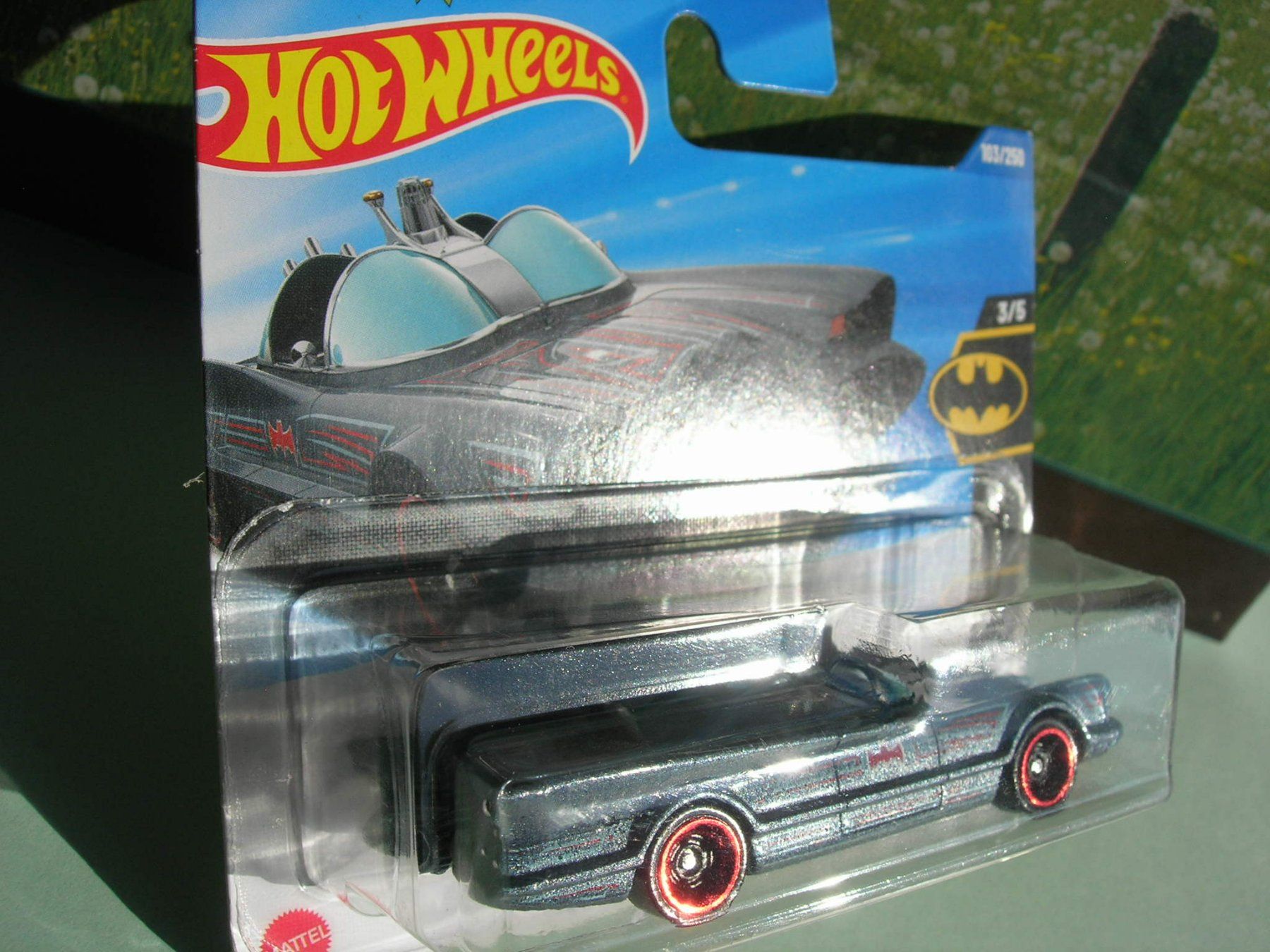 Hot Wheels Modellini d'auto: Batman Batmobile  * Hot Wheels 1:64 – Nuovo e nell'imballaggio originale da Hornussen venduto da Corvette- 2