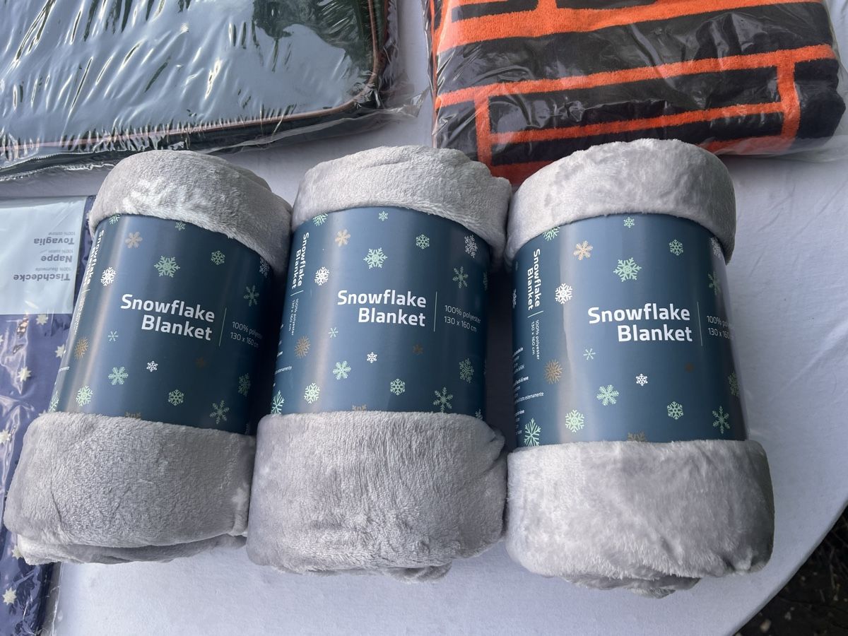 Coperte: Nur ab Fr.1- (58) – Usato da Glattfelden venduto da maa_qcj8 4