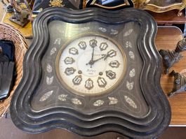 Oeil de Boeuf antike Morez Wanduhr intarsiert