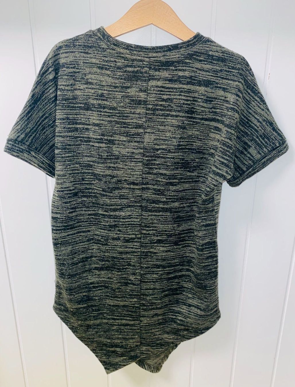 Hemden, T-Shirts & Polos: # Boy - Cooles Shirt Gr. 140 - METRO # – Gebraucht aus Bolligen von secondhand-with-love 1