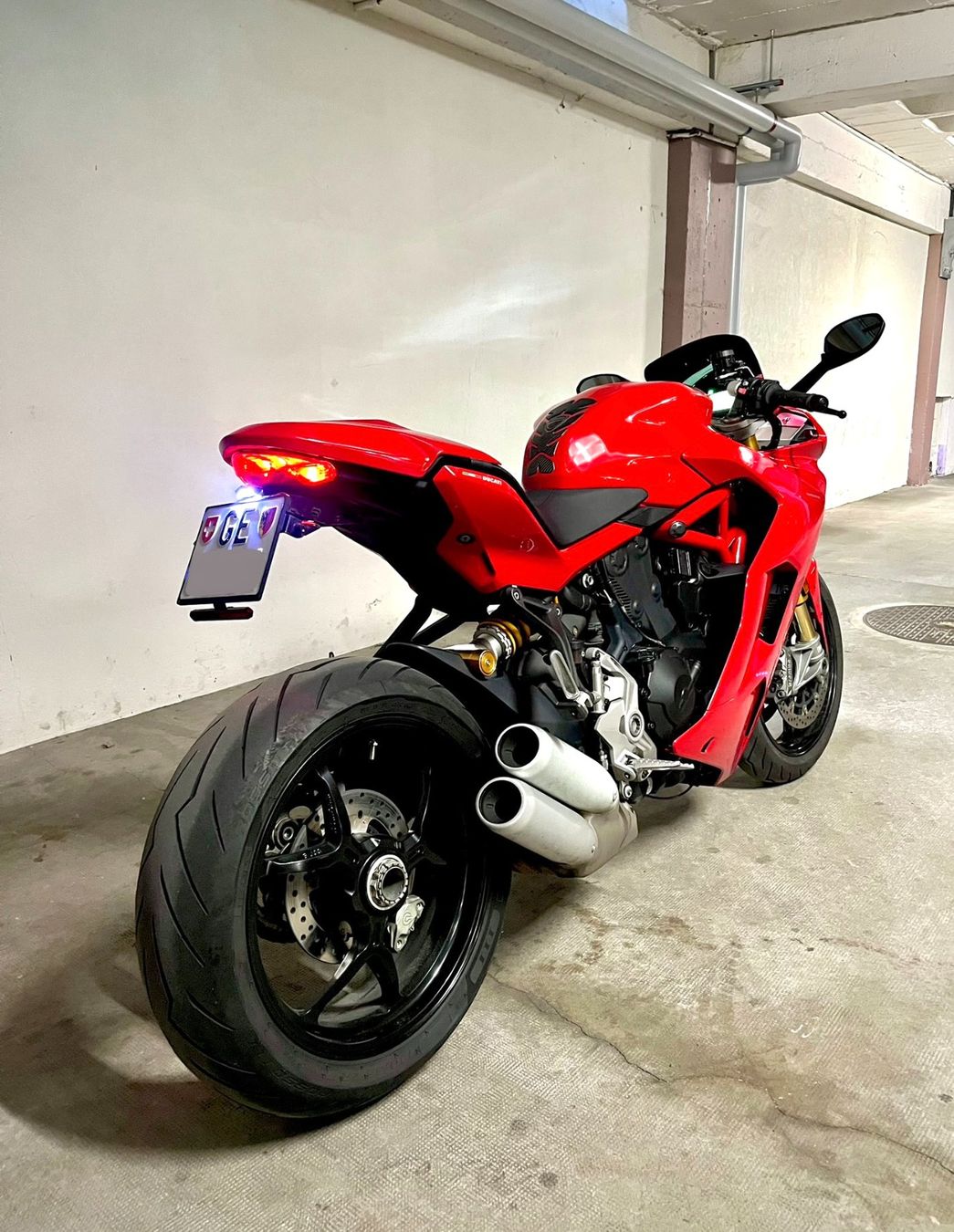 Ducati Strada: Ducati Supersport S – Usato da Genève venduto da e_26b 2