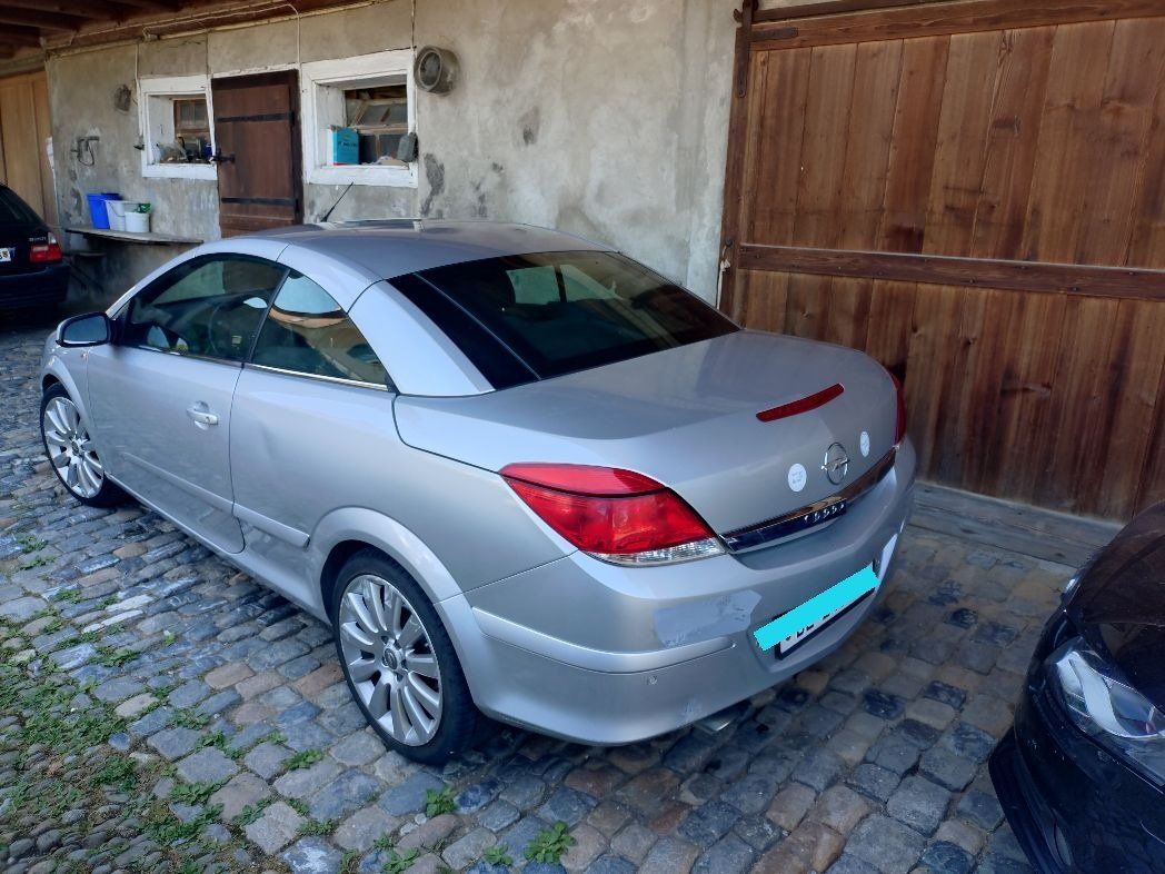 Opel Autos: Opel Astra 2.0 Turbo TwinTop – Gebraucht aus Wichtrach von ritsch_01 3