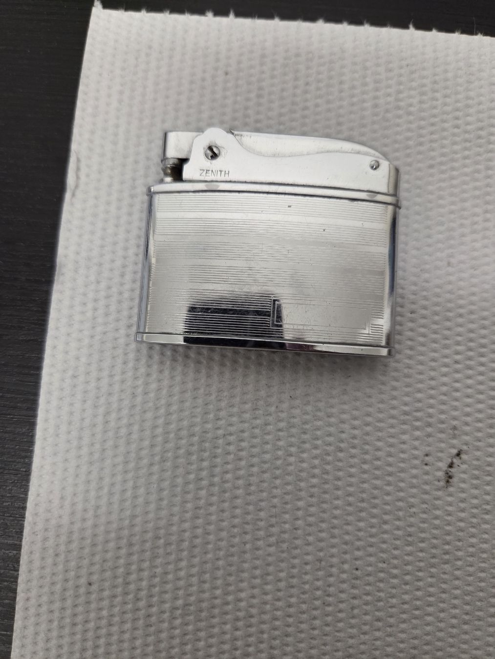 Zenith Briquets: Feuerzeug Zenith   – D'occasion à Dietikon par Allegra34
