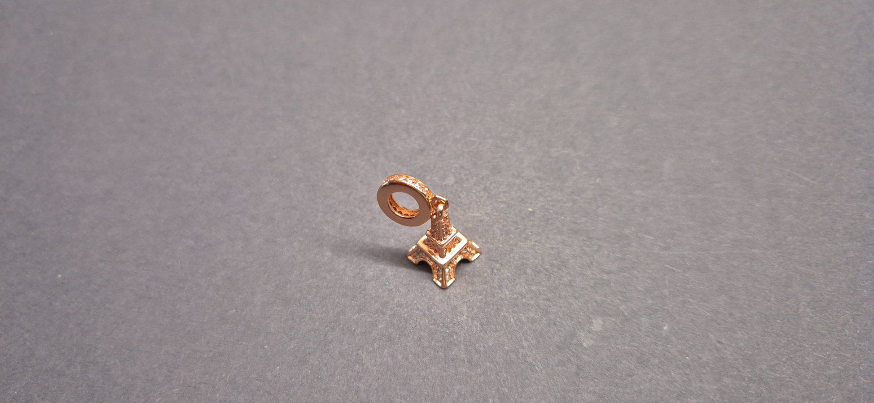 Ciondoli: Silber Charm Eiffelturm +Garantie – Nuovo (secondo la descrizione) da Rotkreuz venduto da Carbone_Bijou-Shop 2