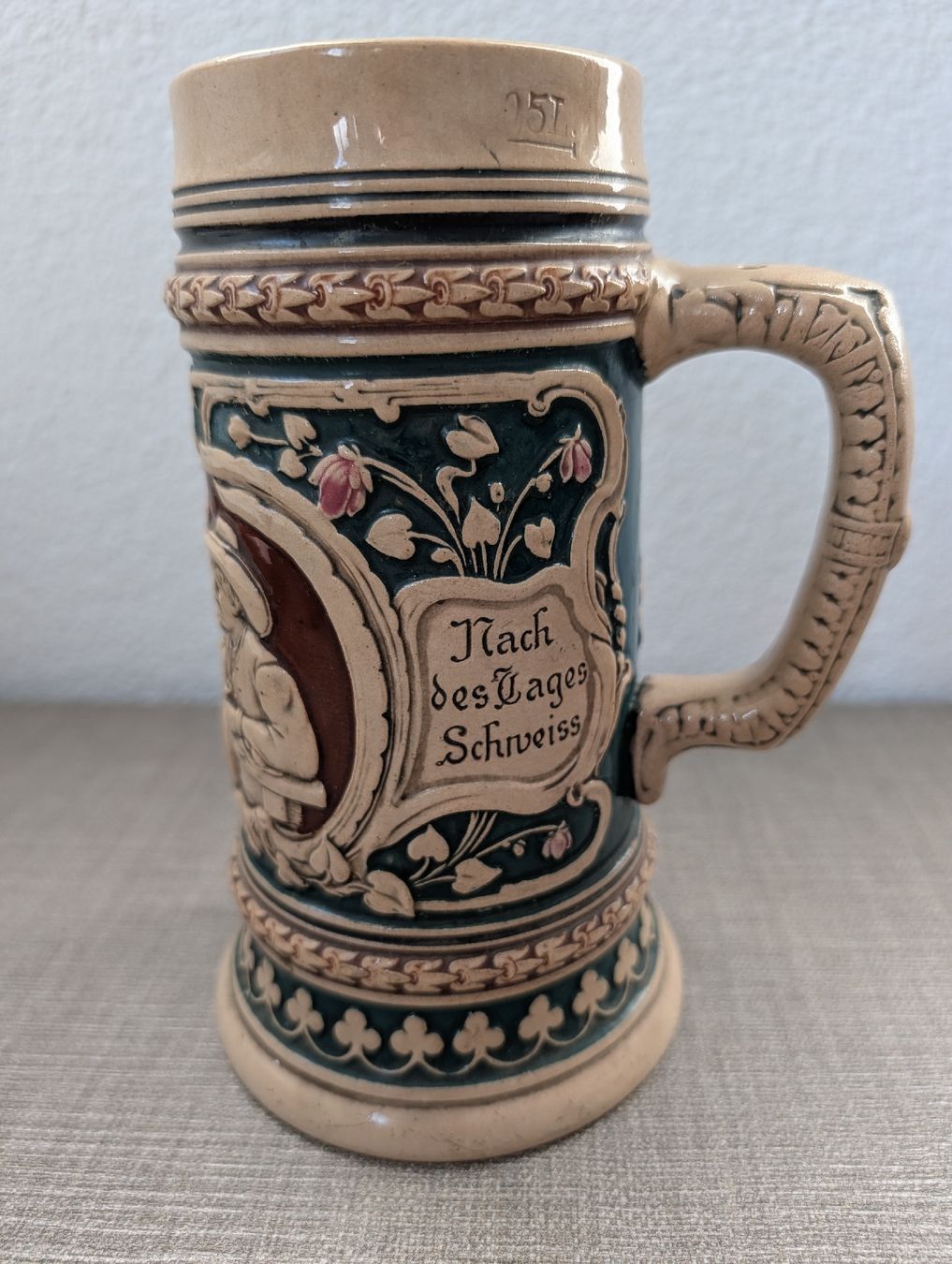 Bicchieri: Alter Bierkrug J.P. Thewalt Taverna – Usato da Bern venduto da ari_66yc 1