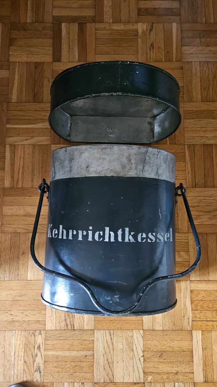 Cestini per rifiuti: Sceau / poubelle militaire – Usato da Morges venduto da knufi01 1