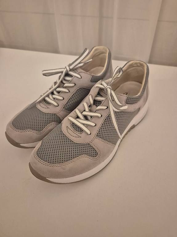 Gabor Scarpe da donna: Gabor Rollingsoft Keilsneakers, Gr. 6.5, beige – Usato da Niederhasli venduto da mybluefish