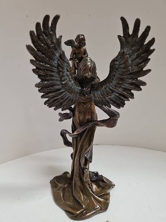 Figuren: Engel mit Kind  – Gebraucht aus Kriens von LotusOase 1