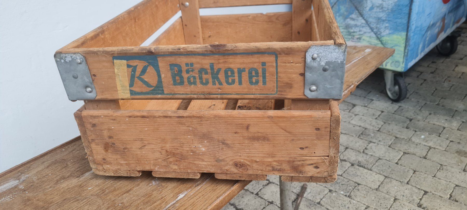 Casse di trasporto: Harasse Antik mit Anschrift Bäckerei – Usato da Hofstetten b. Brienz venduto da Nordtor